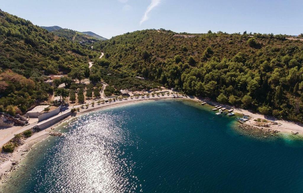 Kremena Small 200m * Klek